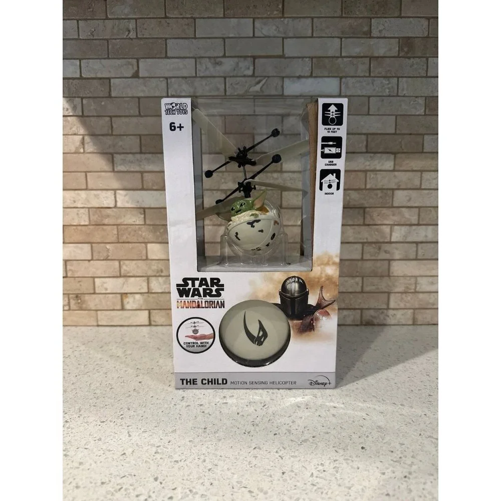 World Tech Toys Star Wars The Mandalorian Baby Yoda‎ Helicopter nib